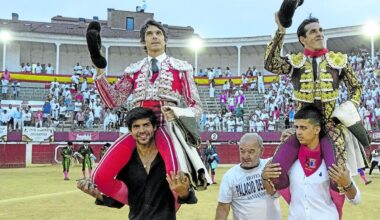 Castella y Talavante, a hombros en Calahorra