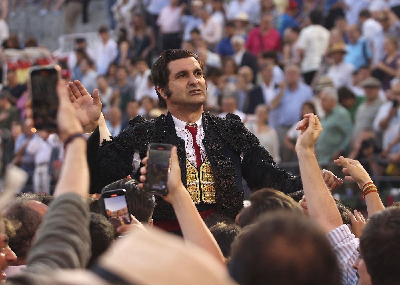 Morante, Talavante y Borja Jiménez, una terna de altura para despedir la feria