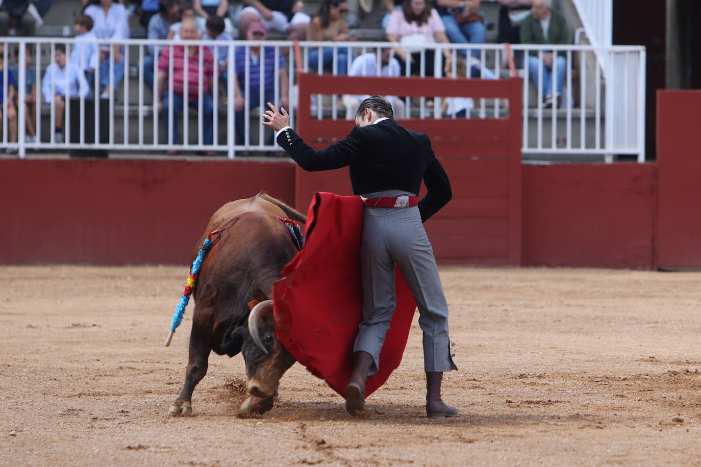Oreja para Hernández y León en la última clase práctica del Certamen