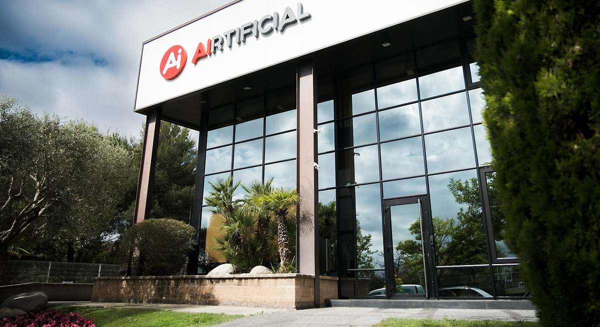 Airtificial entra en el sector espacial para colaborar con PLD Space en el desarrollo del cohete 'Miura 5'