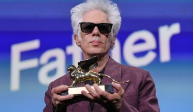 Festival de Venecia 2025: 'Father Mother Sister Brother' de Jim Jarmusch gana el León de Oro
