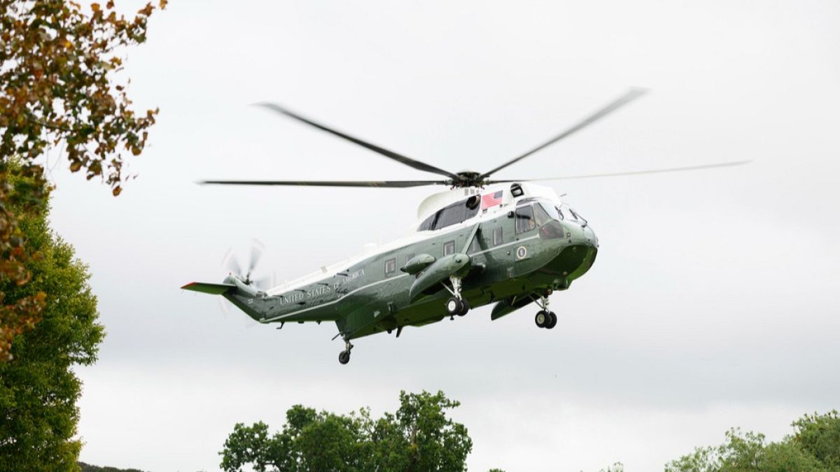 Acusan a un hombre de apuntar con un puntero láser a un helicóptero en el que viajaba Trump