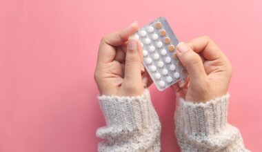 Por qué cada vez más mujeres desconfían de la píldora anticonceptiva y optan por métodos naturales