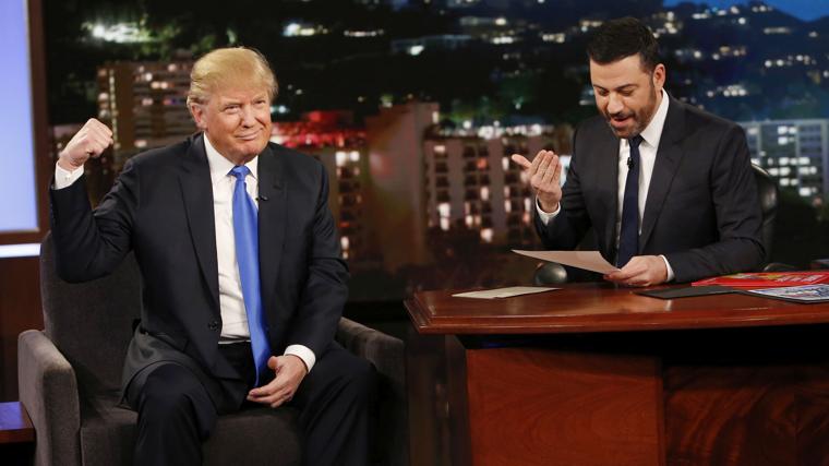 Kimmel, entrevistando al entonces candidato republicano a la presidencia Donald Trump en diciembre de 2015