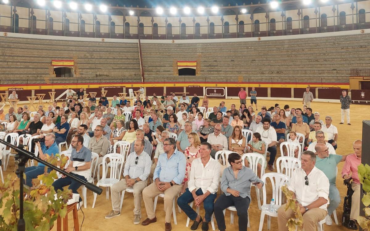 Presentado ante los aficionados el encierro que protagonizará Tomás Angulo