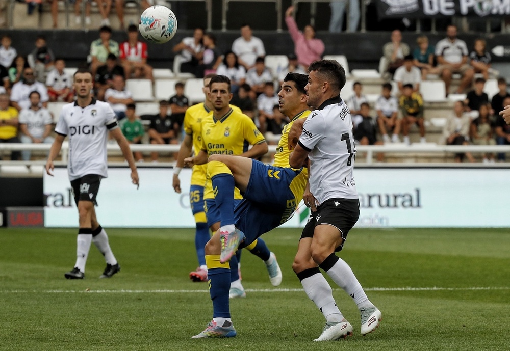 Burgos CF y Las Palmas, incapaces de marcar