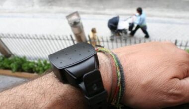 La Comunidad de Madrid detecta 40 casos de fallos en pulseras contra la violencia de género