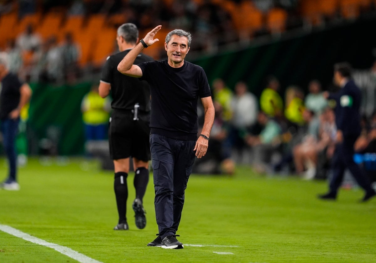 Valverde se queja tras ser expulsado ante el Betis por Díaz de Mera
