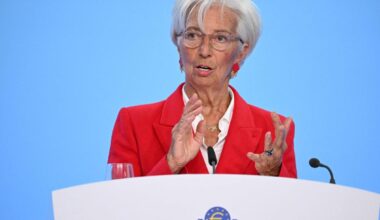 Lagarde alerta del «serio peligro» de inestabilidad si Trump toma la Reserva Federal