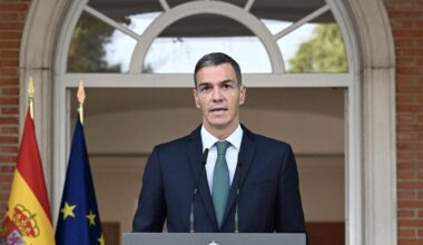 EE.UU. acusa a Sánchez de «fortalecer a terroristas» tras el cierre del espacio aéreo contra Israel