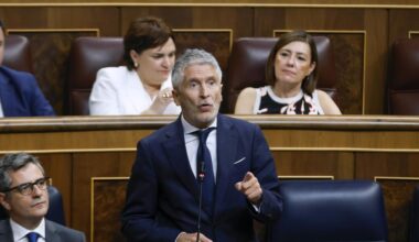 Marlaska asegura que prefiere las actuaciones policiales de La Vuelta que las del 1-O que «no sirvieron para nada»
