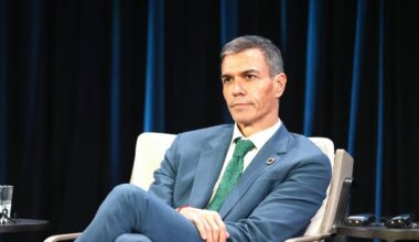 «Hay un señor ridiculizando las instituciones»