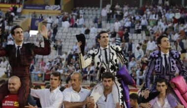 Roca Rey reaparece y triunfa a lo grande con Talavante y Rufo en la última de Palencia
