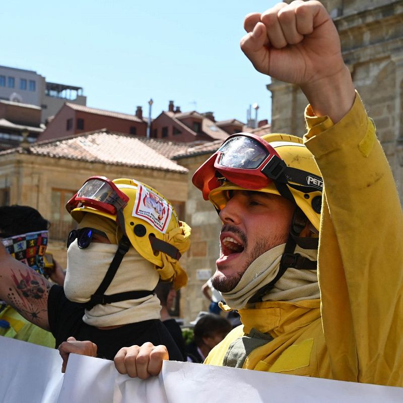 Bomberos forestales exigen mejoras en lucha contra incendios