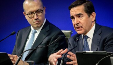 BBVA prepara la futura fusión con Sabadell sin tocar su autonomía - Expansión