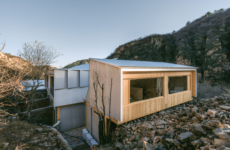 Terraza llena de castaños / Wonder Architects - Fotografía exterior