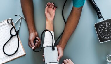 6 estrategias naturales que ayudan a reducir la presión arterial, según expertos