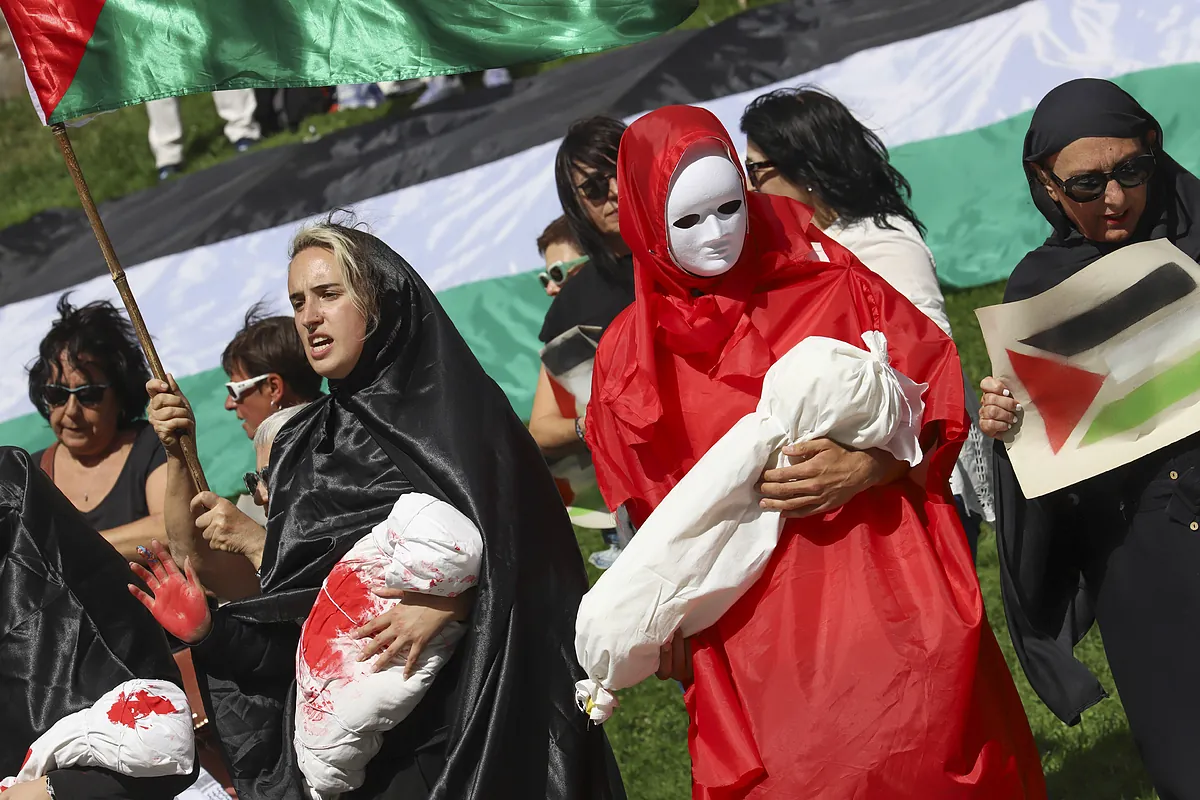 La Audiencia Nacional abre diligencias tras la denuncia por odio a los responsables del boicot a Israel en La Vuelta - El Mundo