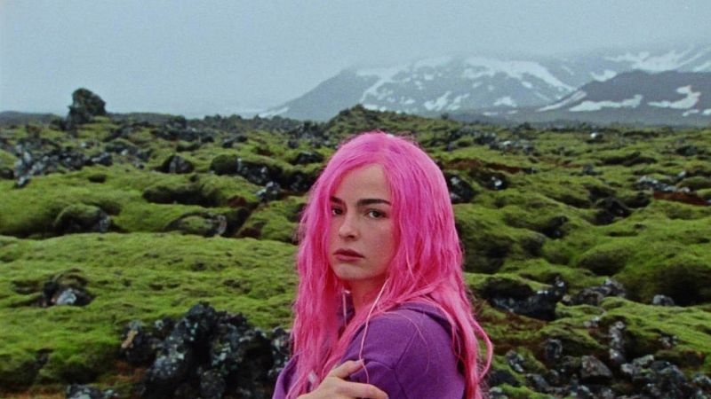 Exploramos 'Addison', el nuevo disco de Addison Rae