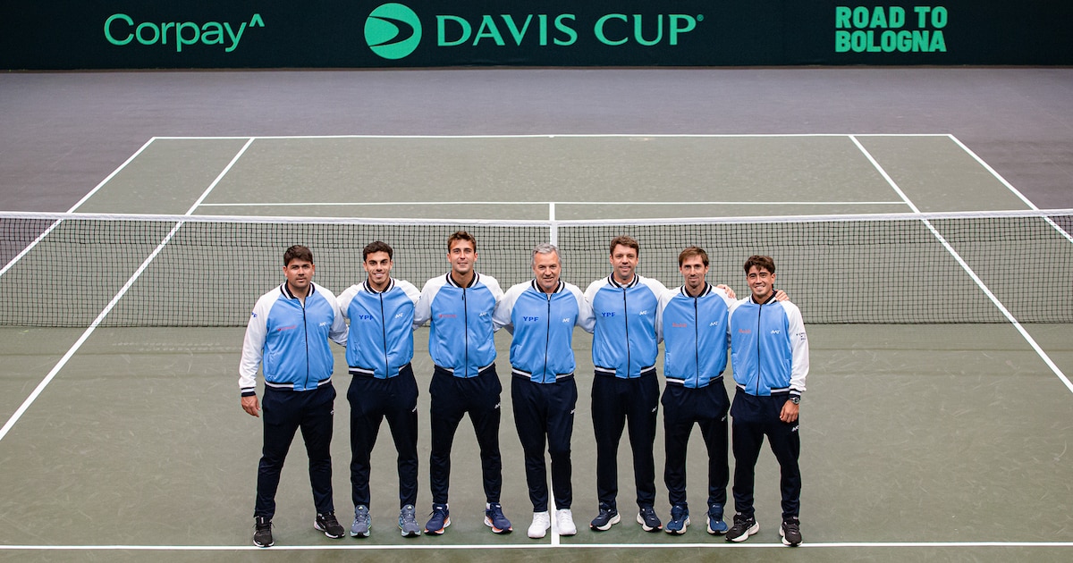Cerúndolo y Etcheverry hablaron antes de iniciar la serie de Copa Davis ante Países Bajos