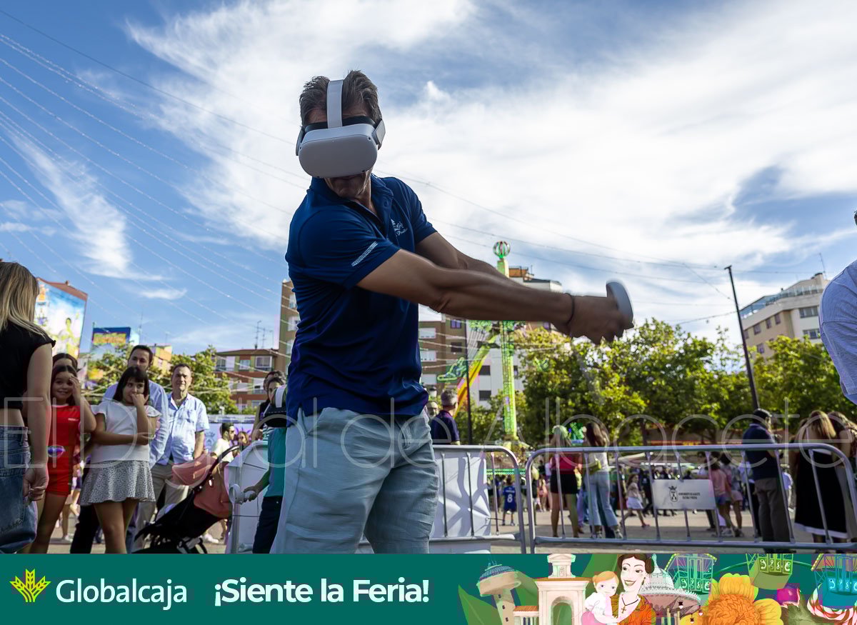 El golf se instala en la Feria de Albacete con una experiencia virtual única: "El que lo prueba, se engancha"