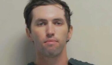 El presunto asesino de Charlie Kirk: Tyler Robinson, 22 años, de Utah, buen estudiante y "politizado" en los últimos años - El Mundo