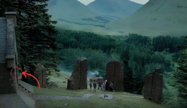 Si paras Harry Potter y el Prisionero de Azkaban en el minuto 1:23:28, verás la gran pista de que Hermione jugaba con otras reglas