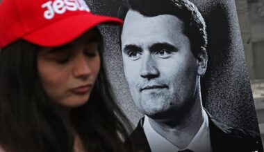 El asesinato del comentarista Charlie Kirk aviva la llama de la violencia política en EE UU | El PAÍS Exprés