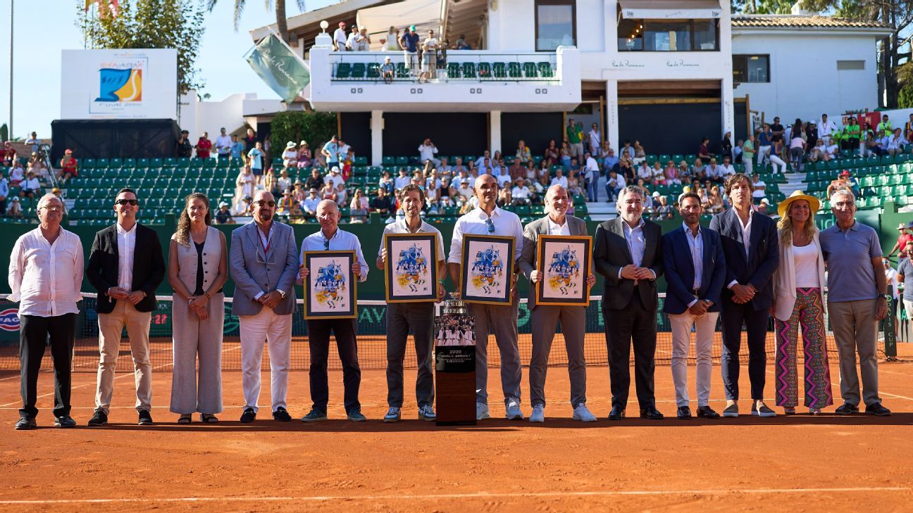Homenaje en Marbella en medio de la derrota de España por Copa Davis