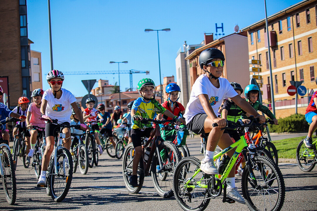 Domingo de bici y de probar los nuevos carriles ciclistas de la ciudad