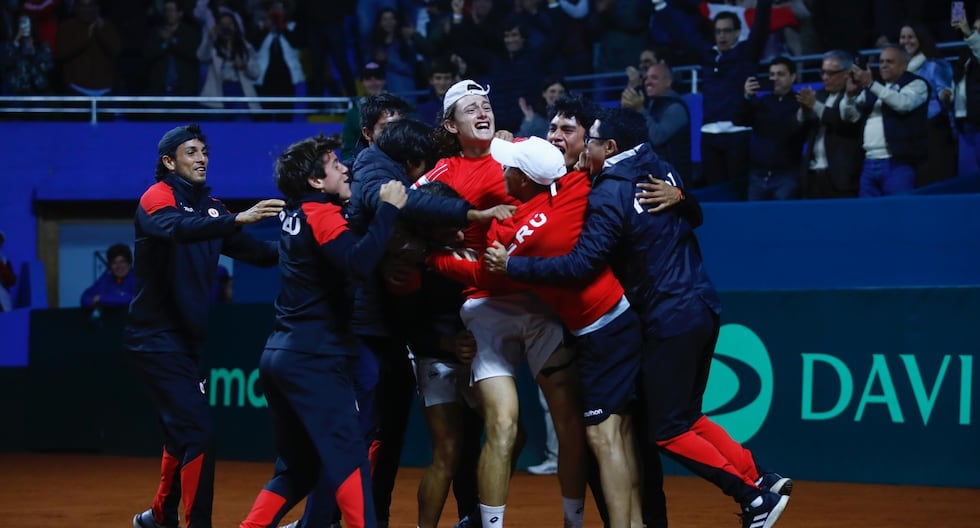 Copa Davis | Un baño sorpresa a Luis Horna, el “sí hay futuro” de Ignacio Buse y la emoción del histórico Jaime Yzaga: lo que no se vio del memorable triunfo de Perú ante Portugal para avanzar en la Davis | DEPORTE-TOTAL