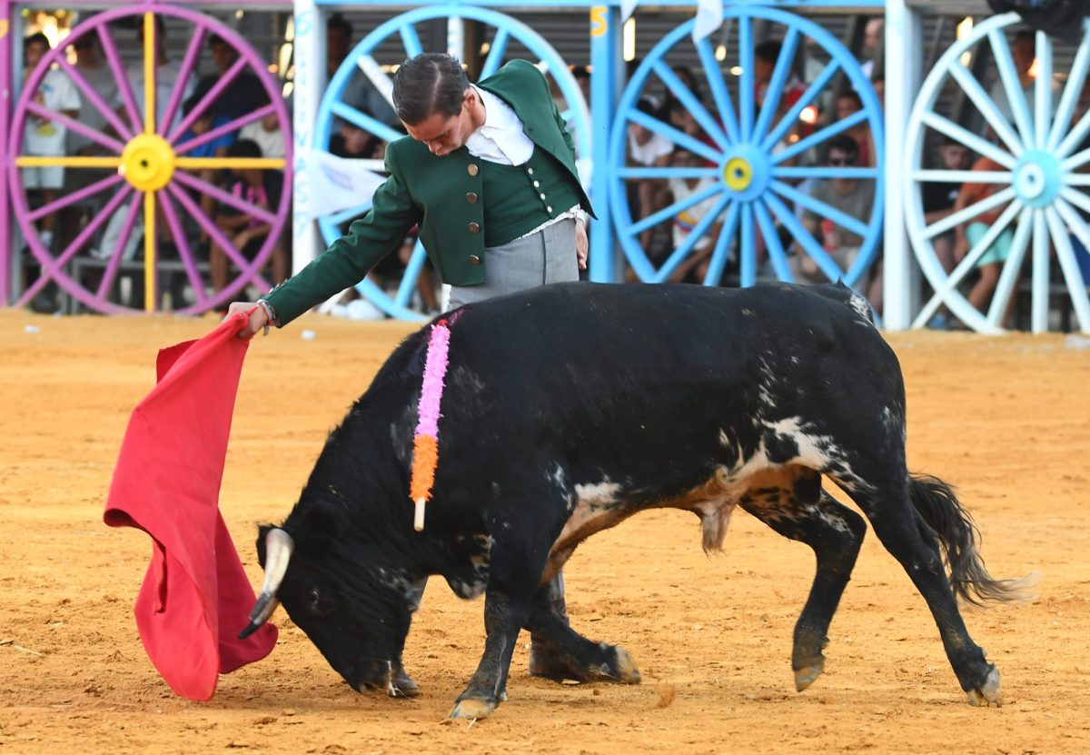 Más orejas que contenido en la segunda de La Algaba