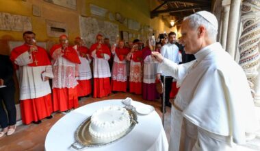 El cumpleaños al Papa y saludo a los representantes de Iglesias Cristianas
