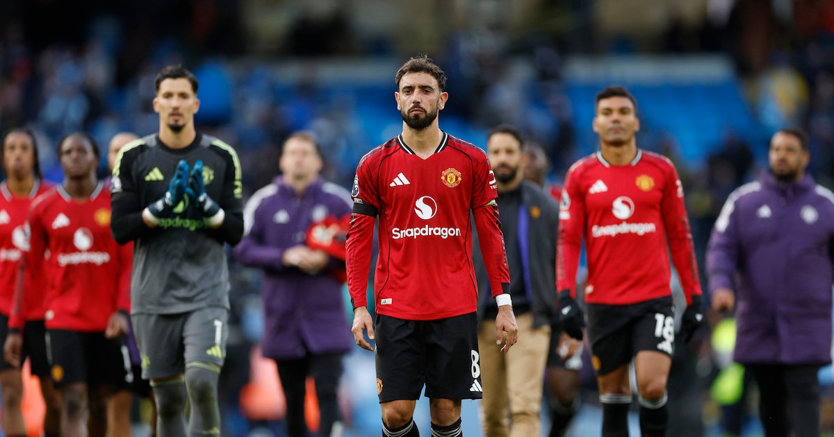 Crisis total en el Manchester United tras la “humillante” caída ante el City: roces entre el DT y el plantel y la furia de un ídolo