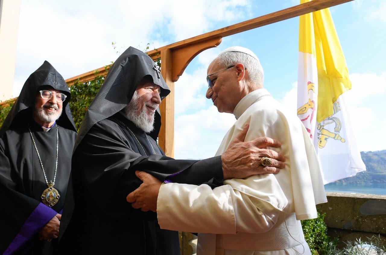 Karekin II por primera vez en audiencia con León XIV: atención centrada en la paz
