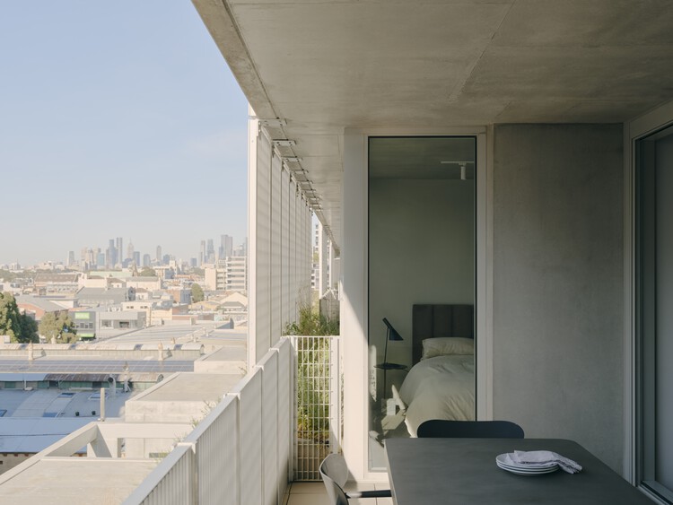 Complejo residencial Brunswick Yard / Carr - Fotografía interior, Balcón