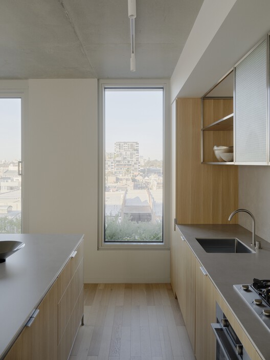 Complejo residencial Brunswick Yard / Carr - Fotografía interior, Cocina, Encimera, Vidrio, Concreto