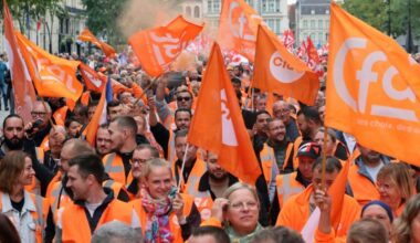 Francia vive una nueva jornada de protestas contra la política fiscal del gobierno