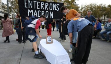 Cientos de miles de personas protestan en Francia contra la "austeridad"