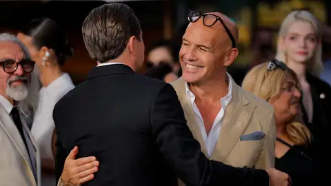 Leonardo DiCaprio y Billy Zane (Titanic) en la premiere de One Battle After Another