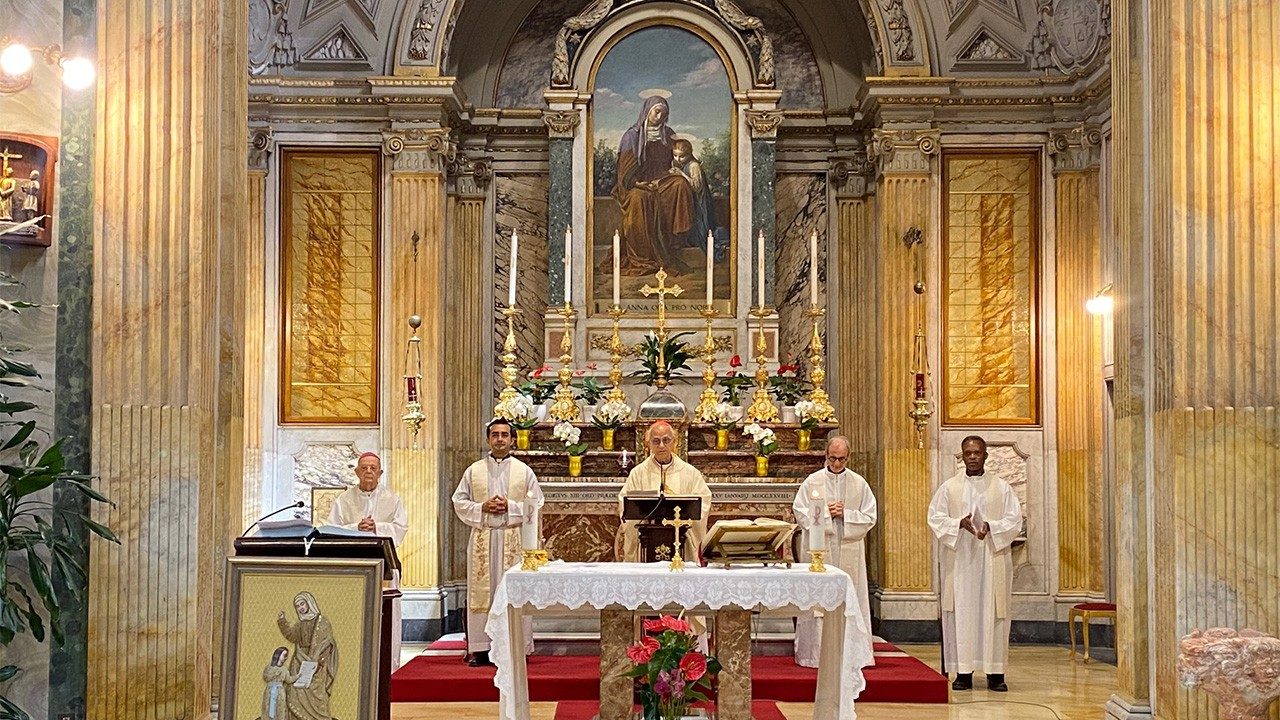 El Papa celebra Misa el 21 de septiembre en la parroquia de Santa Ana en el Vaticano