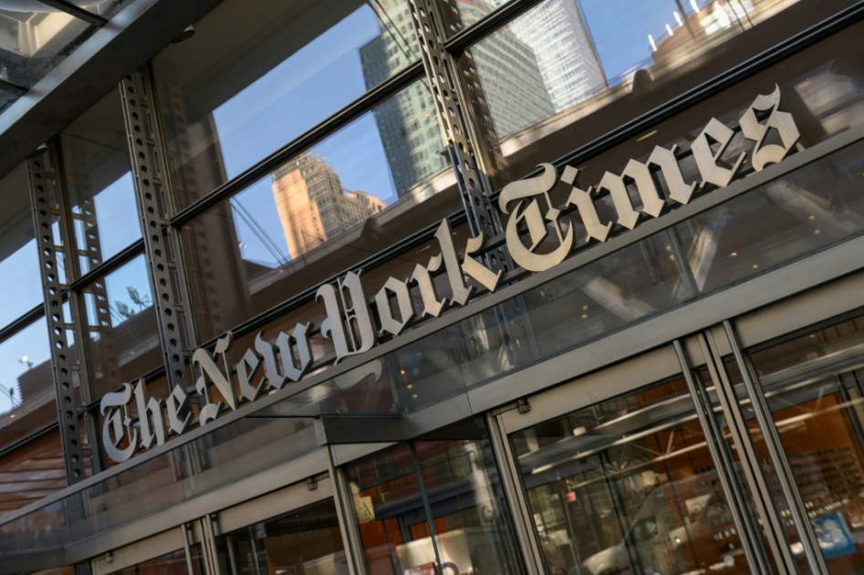 Juez desestima la demanda de Trump contra The New York Times por USD 15.000 millones