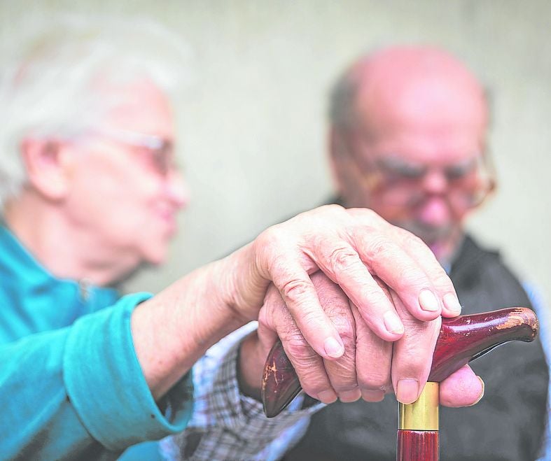 La falta de tiempo en consulta dificulta la detección temprana del Alzheimer