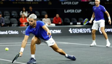 Ruud tira la raqueta al suelo, Yannick Noah haciendo reverencias...
