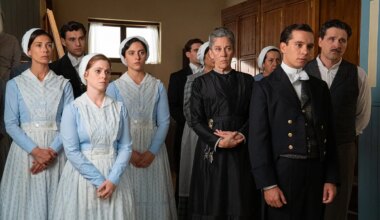 Avance de La Promesa, capítulo del viernes 26 de septiembre: Cristóbal impone al servicio un sistema de faltas con amenazas de despido - El Mundo