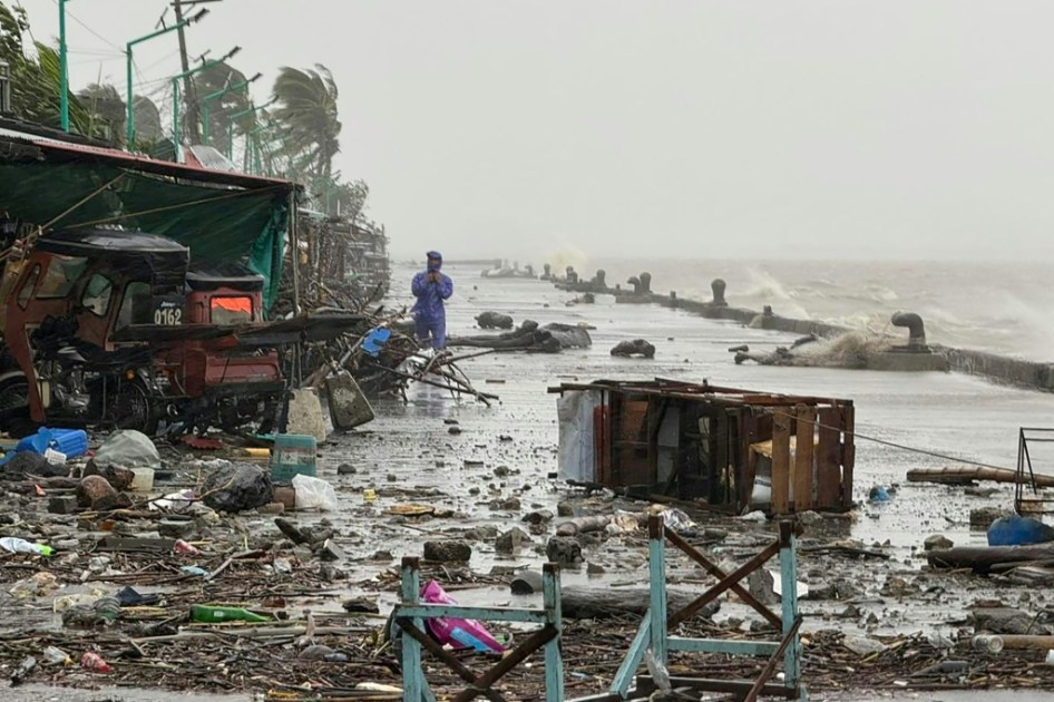 Miles de evacuados en Filipinas ante la cercanía del supertifón Ragasa