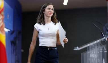 "Hay una criminalización de la inmigración, por eso no podemos votar"