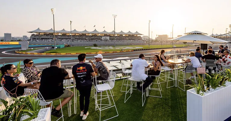 Menús Michelin, suites privadas y Dj's en los palcos más exclusivos de Madring: salen a la venta las localidades VIP para el GP de Madrid, entre 500 y 6.000 euros