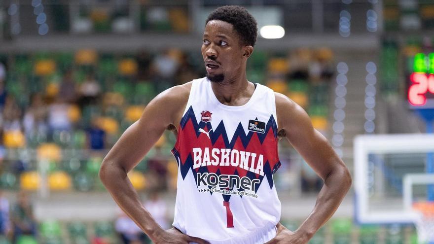 Mamadi Diakite abandona el hospital