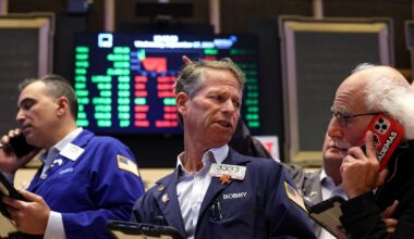 Las acciones argentinas suben hasta 10% y el riesgo país se desploma 100 puntos tras el nuevo anuncio